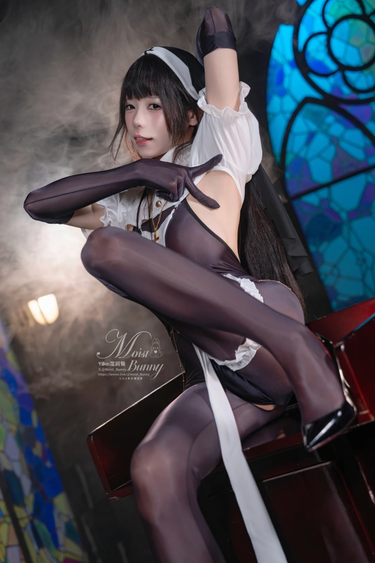 《布道圣女&Abracadabra·傲慢扭胯舞 [72P1V-1.71GB]》｜Yiko湿润兔 · 73张写真、1 个视频