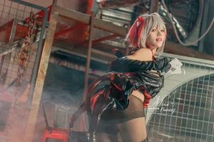 《愚夜密函-W [71P1V-1.29GB]》｜Yiko湿润兔 · 71张写真、1 个视频