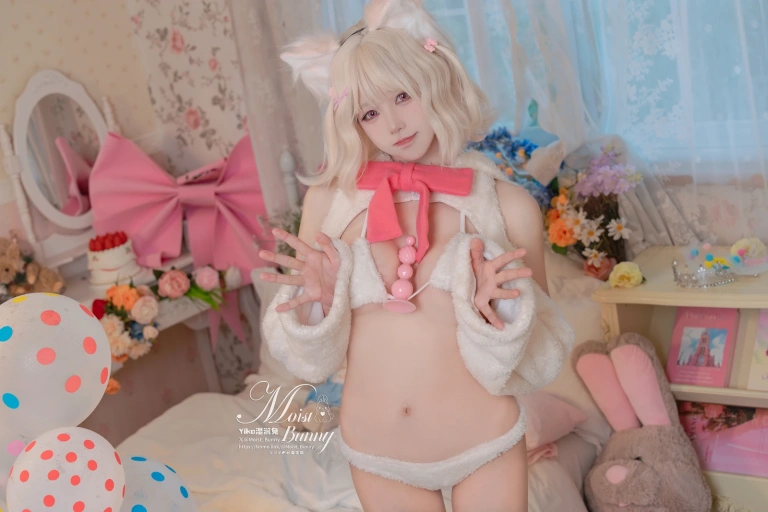 《他的猫 [75P1V-1.38GB]》｜Yiko湿润兔 · 75张写真、1 个视频