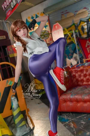 《拳皇-坂崎百合 [83P1V-1.67GB]》｜Yiko湿润兔 · 83张写真、1 个视频