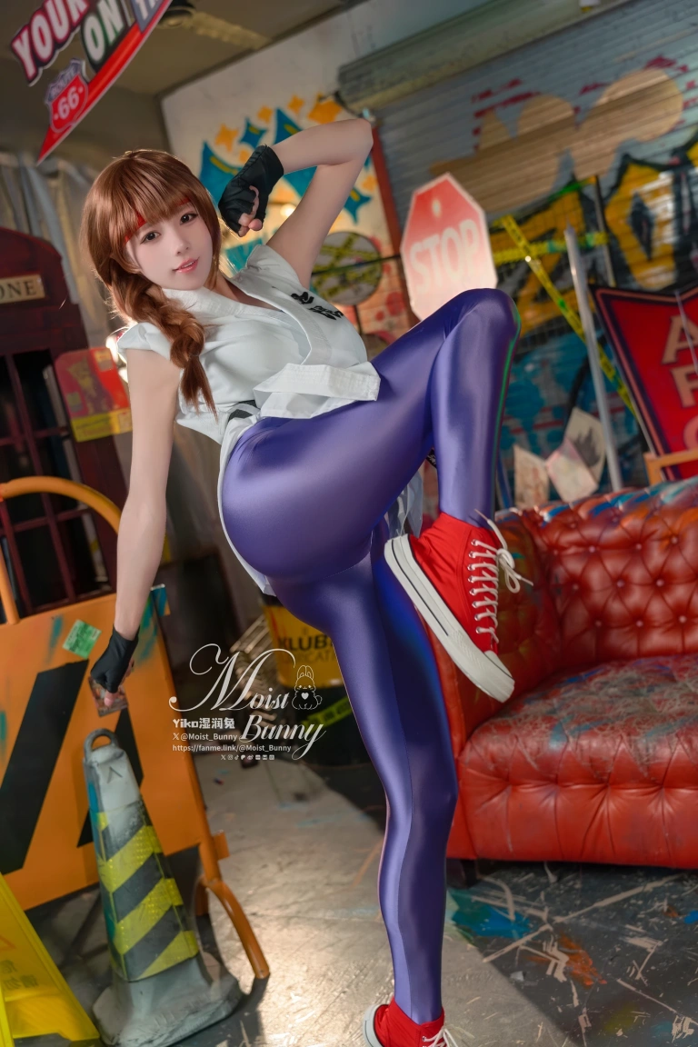 《拳皇-坂崎百合 [83P1V-1.67GB]》｜Yiko湿润兔 · 83张写真、1 个视频