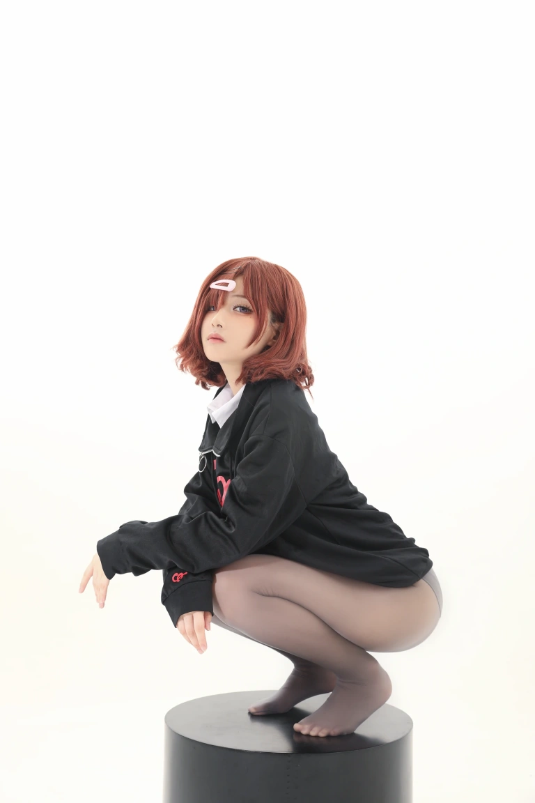 《樋口円香灰丝》｜幼愛Youmeko · 25张写真