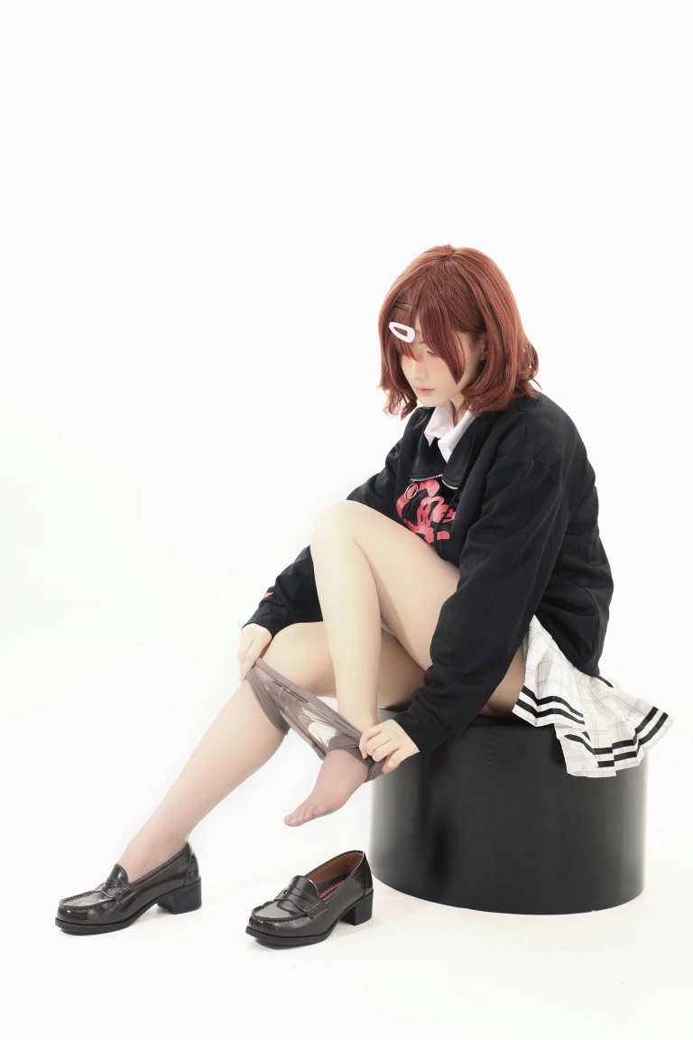 《樋口円香灰丝》｜幼愛Youmeko · 25张写真