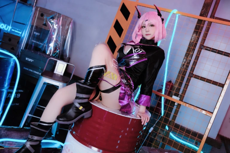 《泰丝 TESS Set [Erophone]》｜幼愛Youmeko · 18张写真