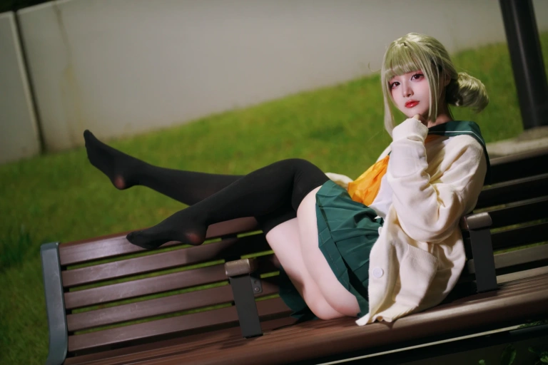 《小琪舞JK制服》｜幼愛Youmeko · 48张写真、1 个视频