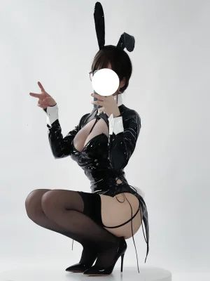 《皮衣兔女郎》｜幼愛Youmeko · 28张写真