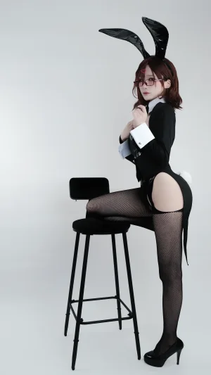 《円香兔女郎》｜幼愛Youmeko · 10张写真