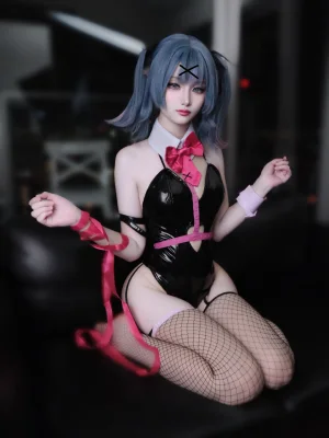 《初音未来兔子洞兔女郎》｜幼愛Youmeko · 28张写真