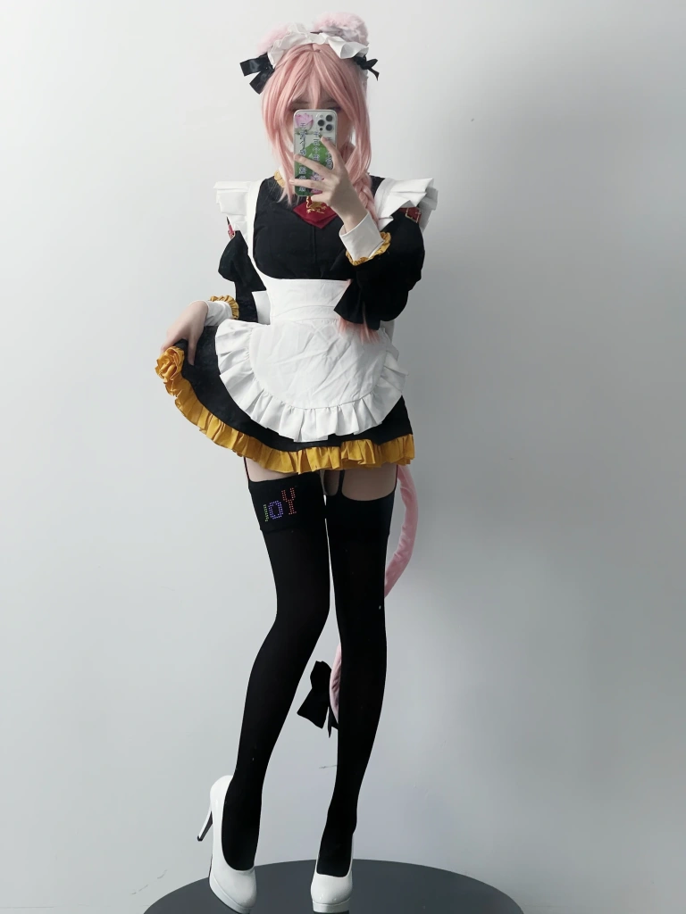 《Patreon 阿斯托尔福女仆》｜幼愛Youmeko · 56张写真